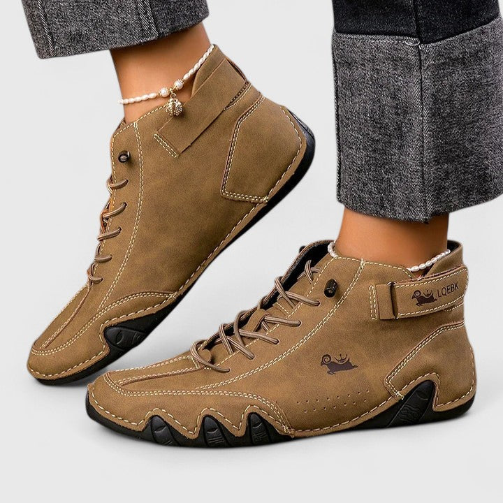 Halyviora | Orthopaedic Boots