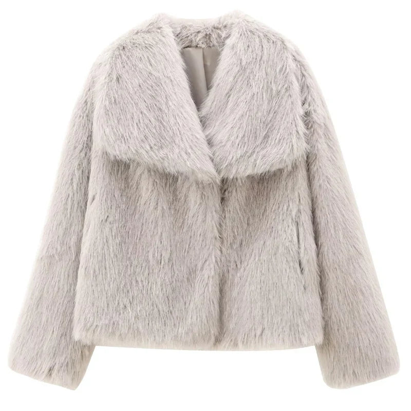 Lucia | Elegant Plush Fur Coat