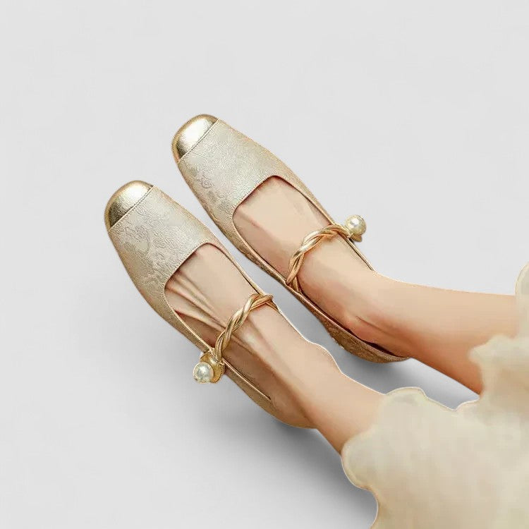 Fiora™ | Orthopedic T-Strap Heels